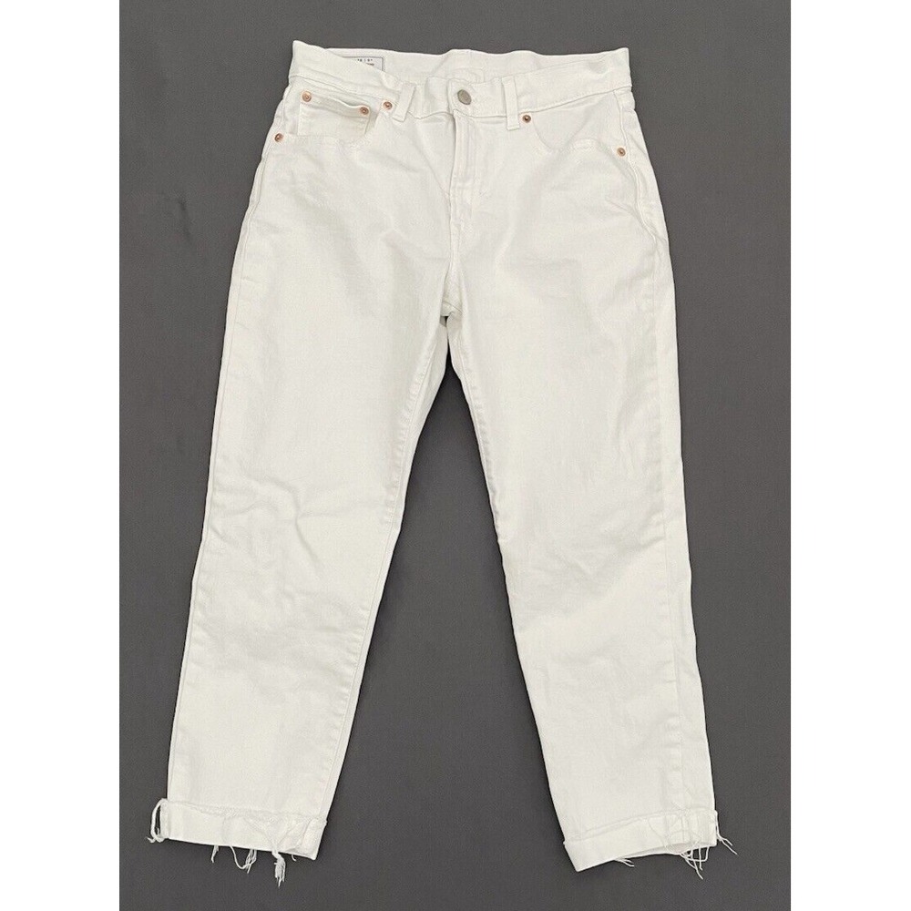 GAP Girlfriend Womens Size 6 Short Mid Rise White Raw Hem Jeans - Picture 4 of 14